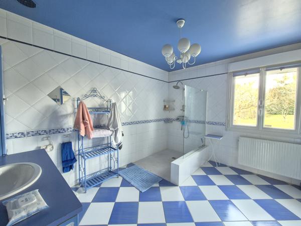 Maison 7 pièce(s) 5 chambre(s) 160 m²