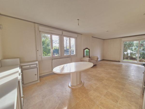 Maison 7 pièce(s) 5 chambre(s) 160 m²