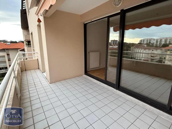 Appartement à louer 2 pièces 52.78m²