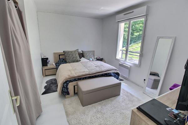 Maison Vaux Sur Seine 7 pièce(s) 165 m2 649 000 € **  - Référence  845