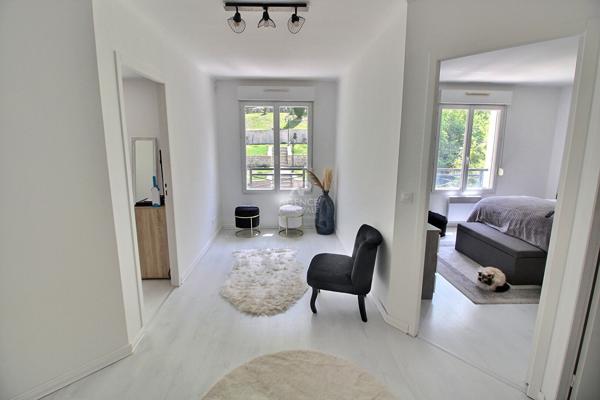 Maison Vaux Sur Seine 7 pièce(s) 165 m2 649 000 € **  - Référence  845
