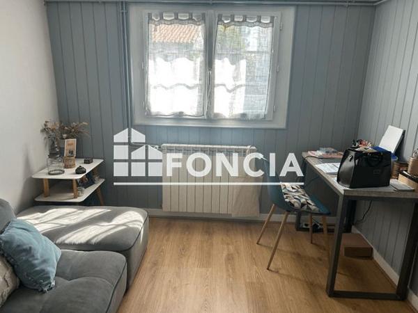 Location Maison 5 pièces 100 m² - 5 RUE HONORE MORIN Niort 79000