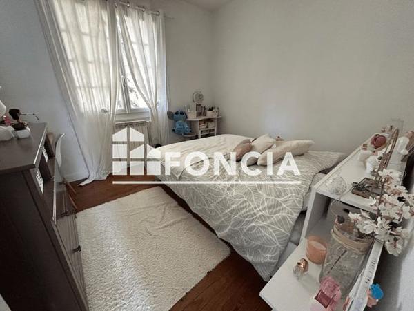 Location Maison 5 pièces 100 m² - 5 RUE HONORE MORIN Niort 79000