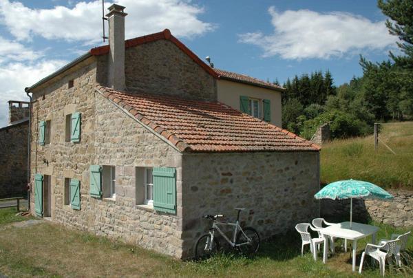 Maison 4 pièces                                        - 43340 Saint-Christophe-d'Allier Réf : 13261