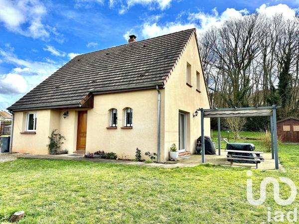 Maison traditionnelle 5 pièces de 108 m² à Aulnay-sur-Iton (27180)