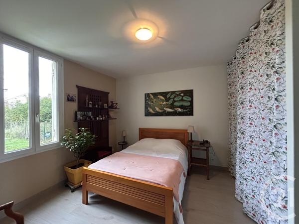 Maison à vendre  6 pièces - 129,28 m2 COUTRAS - 33