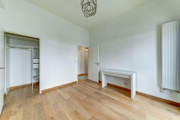 Appartement T3 avec vue sur la MArina - LYON