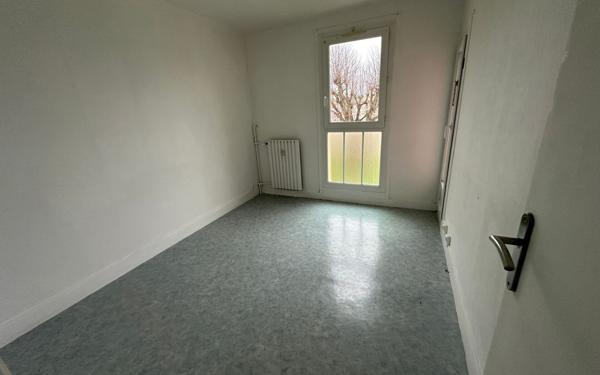 Appartement à vendre    3 pièces • 53,60 m2 Nesles-la-Montagne