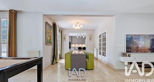 Maison à vendre 8 pièces 211 m² Chilly-Mazarin