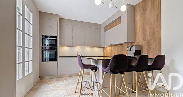 Maison à vendre 8 pièces 211 m² Chilly-Mazarin