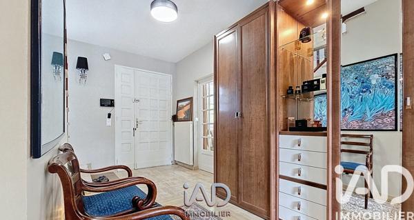 Maison à vendre 8 pièces 211 m² Chilly-Mazarin