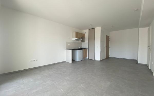Appartement à louer    2 pièces • 46,55 m2 La Rochelle