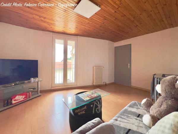 Maison à vendre 6 pièces GERZAT (63) Centre-ville Maison familiale de caractère de 145 m² avec terrasse, toit-terrasse, cuisine d'été, garage et cave voûtée