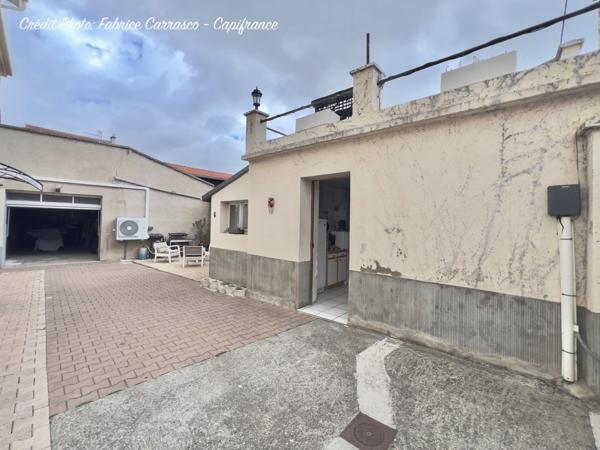 Maison à vendre 6 pièces GERZAT (63) Centre-ville Maison familiale de caractère de 145 m² avec terrasse, toit-terrasse, cuisine d'été, garage et cave voûtée