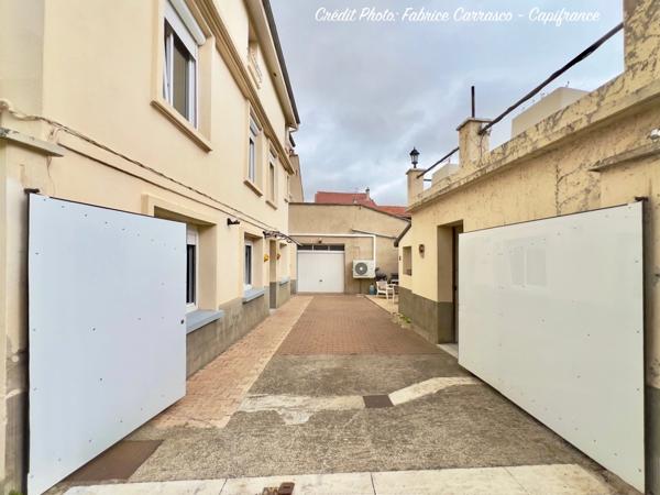 Maison à vendre 6 pièces GERZAT (63) Centre-ville Maison familiale de caractère de 145 m² avec terrasse, toit-terrasse, cuisine d'été, garage et cave voûtée