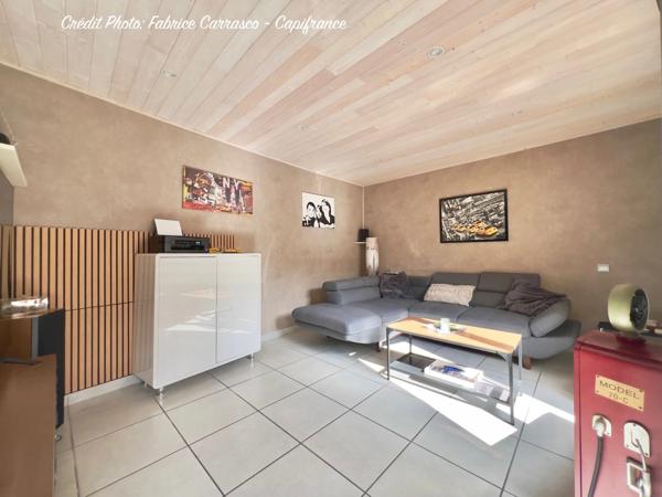 Maison à vendre 6 pièces GERZAT (63) Centre-ville Maison familiale de caractère de 145 m² avec terrasse, toit-terrasse, cuisine d'été, garage et cave voûtée