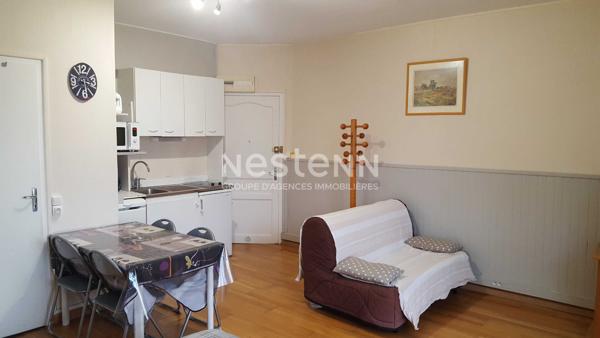 Appartement lumineux de 23,99 m², exposition Sud-Ouest à Aix-les-Bains avec stationnement