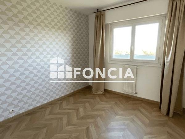 À vendre Appartement 4 pièces 73.8 m² - Saint-raphaël 83700