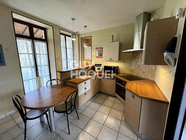 VENTE d'une maison 7 pièces (220 m²) + une maison 4 pièces (70m²) au BREUIL