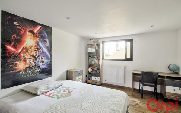 Maison à vendre    7 pièces • 267 m2 Mâcon