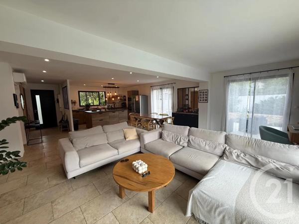 Maison à vendre  4 pièces - 125,97 m 2   ST MAXIMIN LA STE BAUME  - 83