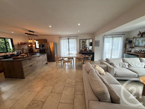 Maison à vendre  4 pièces - 125,97 m 2   ST MAXIMIN LA STE BAUME  - 83