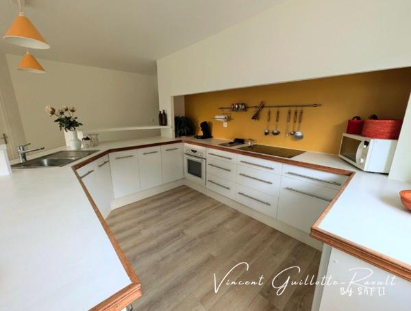 Maison familiale spacieuse – 145 m² habitables sur terrain de 1 447 m²