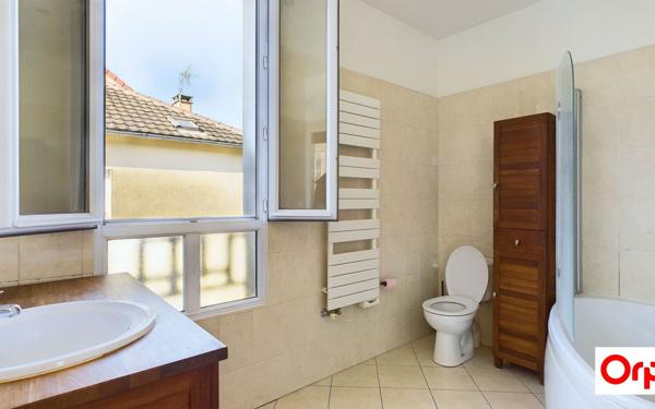 Maison à vendre    4 pièces • 110 m2 Chaville