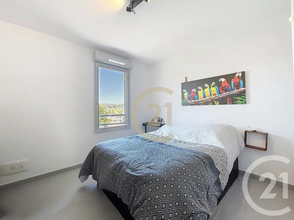 Appartement F4 à vendre  4 pièces - 86 m 2   MANDELIEU LA NAPOULE  - 06
