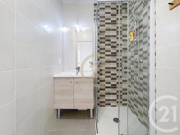 Appartement F4 à vendre  4 pièces - 86 m 2   MANDELIEU LA NAPOULE  - 06