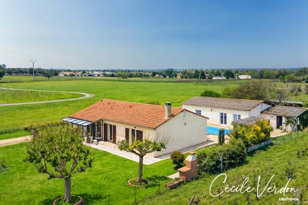 Maison 7 pièces avec piscine et dépendance à vendre à LAMONZIE SAINT MARTIN (24).
