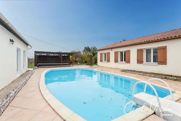 Maison 7 pièces avec piscine et dépendance à vendre à LAMONZIE SAINT MARTIN (24).