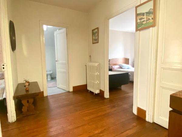 Maison individuelle avec jardin attenant