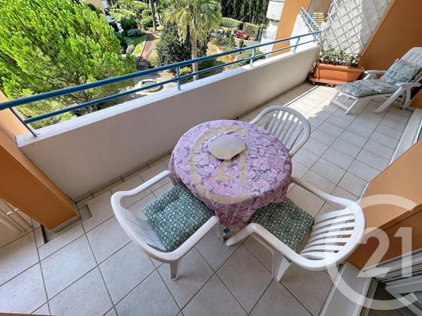 Appartement F4 à vendre  4 pièces - 125 m 2   CANNES LA BOCCA  - 06