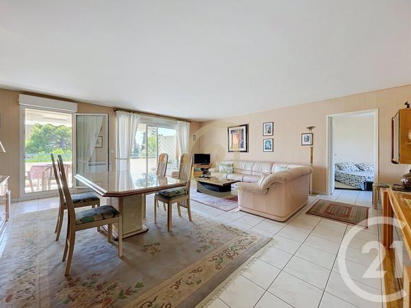 Appartement F4 à vendre  4 pièces - 125 m 2   CANNES LA BOCCA  - 06