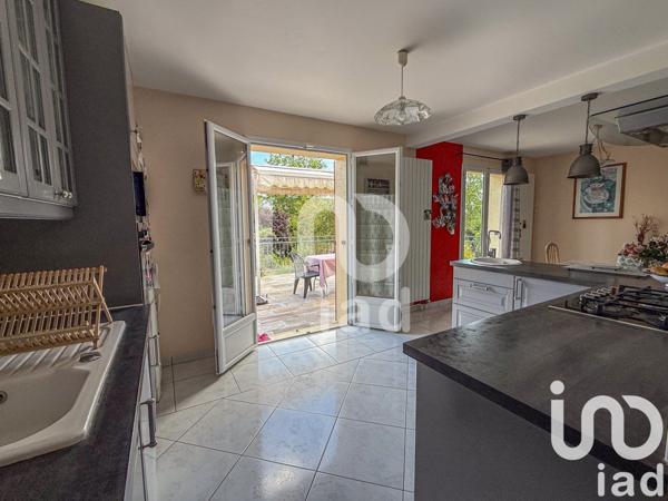 Maison à vendre 5 pièces 150 m² Boissy-le-Châtel