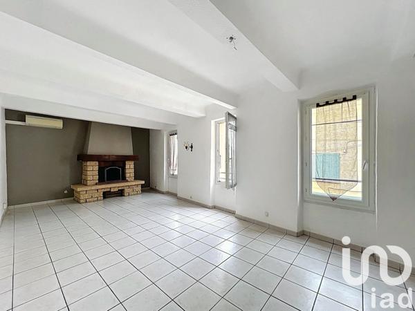 Maison à vendre 8 pièces 242 m² Corbières-en-Provence