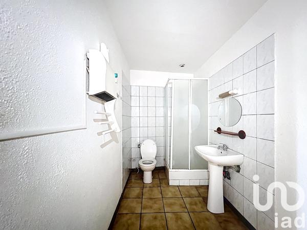 Maison à vendre 8 pièces 242 m² Corbières-en-Provence