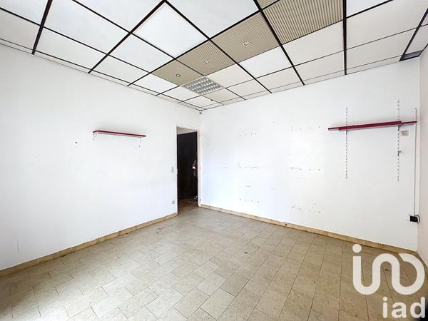 Maison à vendre 8 pièces 242 m² Corbières-en-Provence