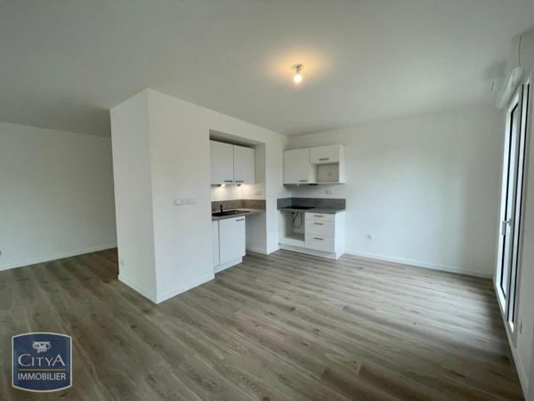 Appartement à louer 3 pièces 89.8m²