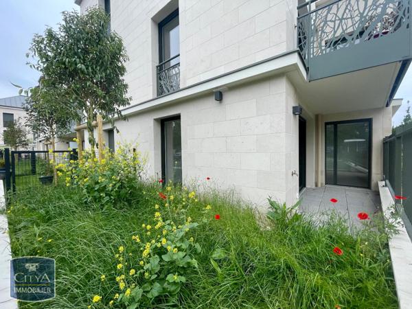 Appartement à louer 3 pièces 89.8m²