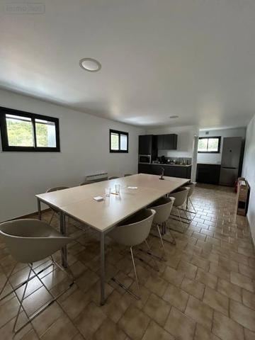 Location - Fonds et/ou murs commerciaux Les Authieux-sur-le-Port-Saint-Ouen 76520 9 pièces 190 m 2