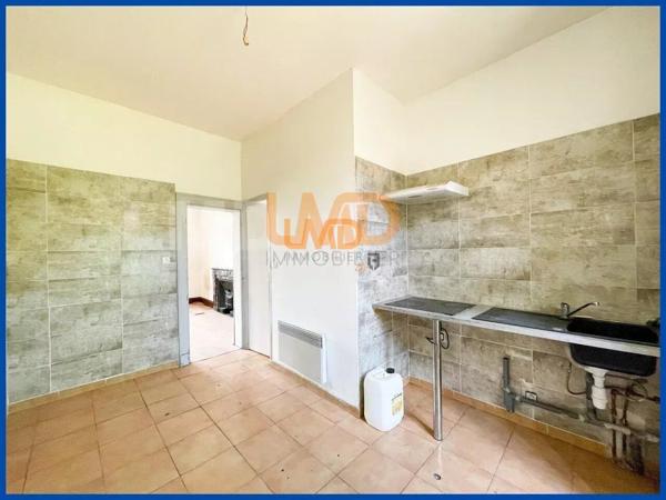 Aveyron: Immeuble ou maison de rapport deux appartements