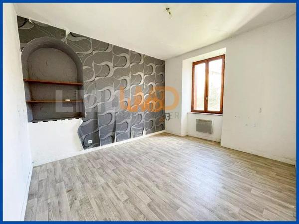 Aveyron: Immeuble ou maison de rapport deux appartements