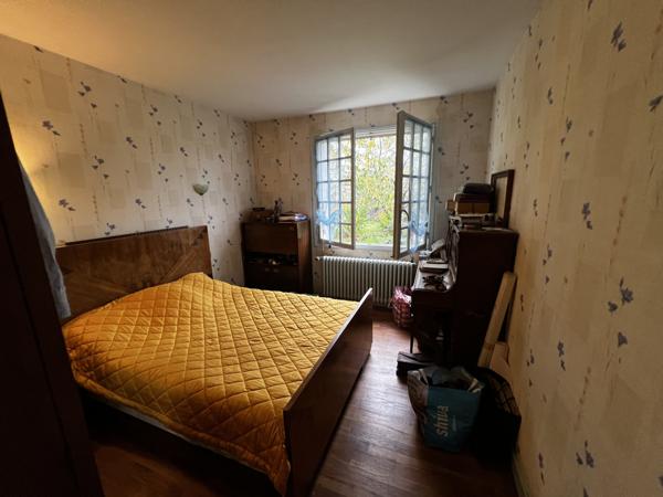 PAVILLON sur SOUS-SOL - 5 CHAMBRES