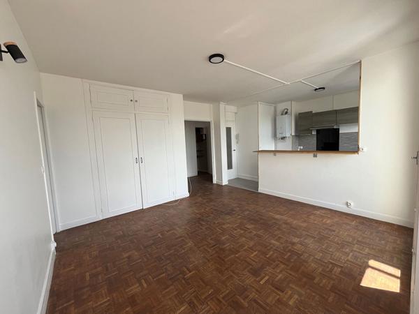 Appartement 3 pièces à louer Châtellerault - 86100 / Réf: 671