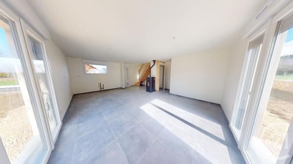Maison à vendre  5 pièces - 100,76 m2 ORCHAMPS VENNES - 25