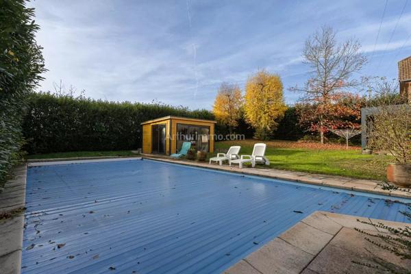 Vente Maison 9 pièces 225 m2 à Ruy-Montceau