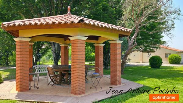 Maison à vendre 8 pièces SAINT LYS (31)