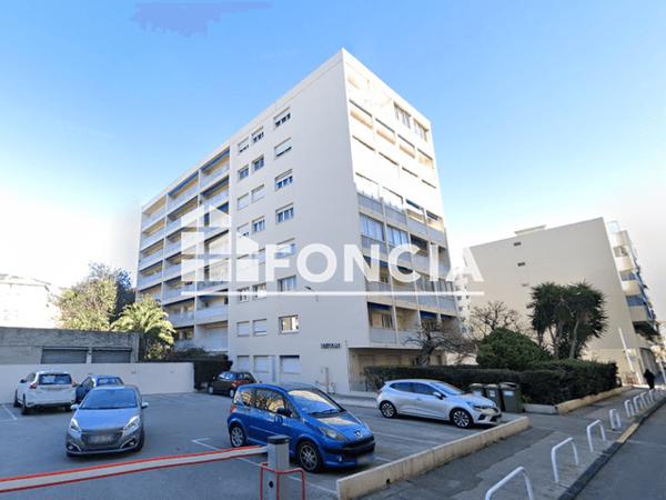 Location Appartement meublé 2 pièces 49 m² - 78 RUE VICTOR REYMONENQ Toulon 83000